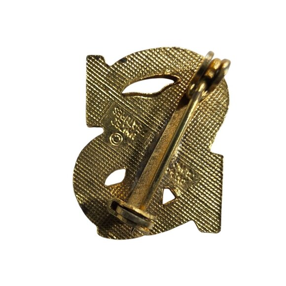 Snoopy pin Red Gold tone Enamel Letter "S" dog Peanuts Comics beagle gift - Picture 2 of 4